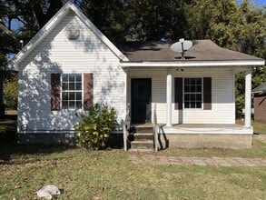 Building Photo - 318 Hill Ave