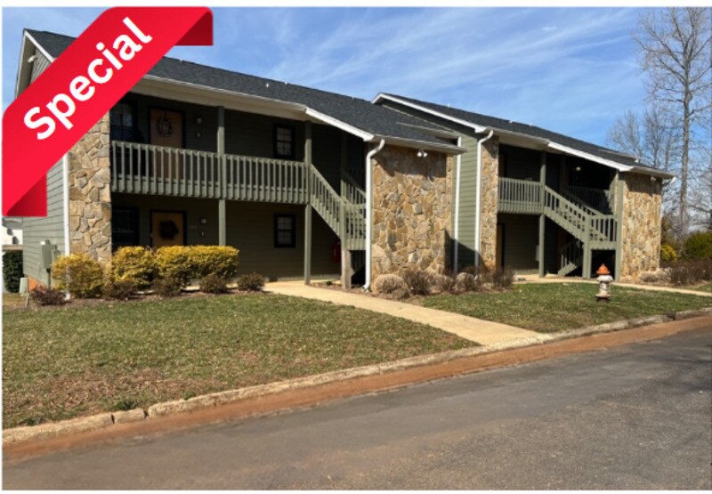 Foto principal - 589 Star Light Dr