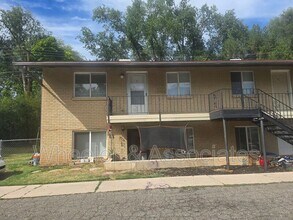 Building Photo - 3070 Eccles Ave