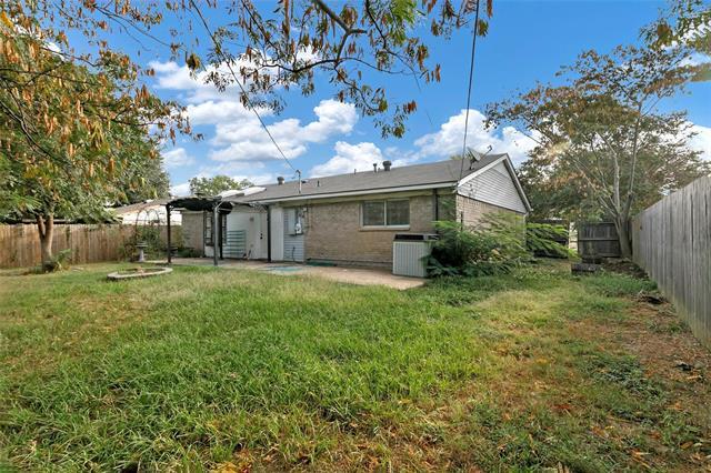 Foto del edificio - 6104 Kelly Elliott Rd