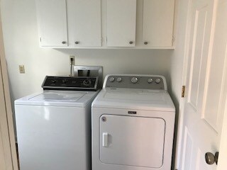 Foto del edificio - 4325 Simsbury Rd