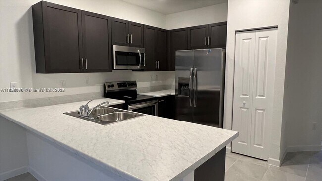 Foto del edificio - 28704 SW 134th Ct