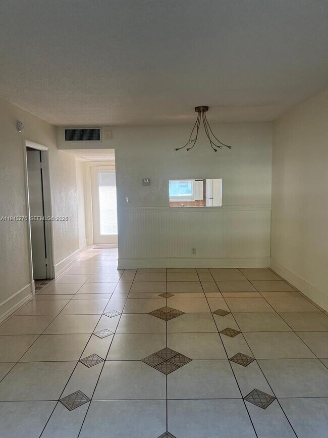 Foto del edificio - 5181 W Oakland Park Blvd