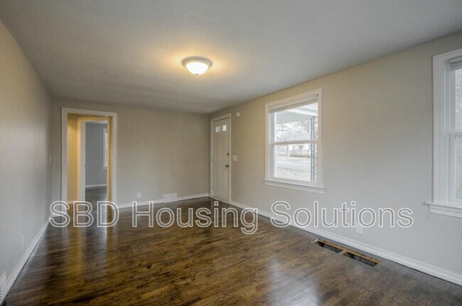 Foto del edificio - 10522 E 10th St S