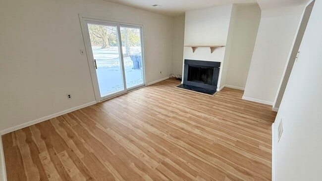 Family Room - 3103 Ruby Dr