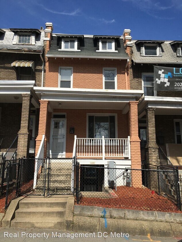 Primary Photo - 310 Rhode Island Ave NE