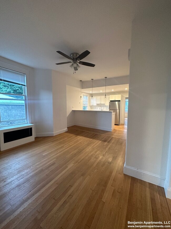 Foto del edificio - 38 Newton St