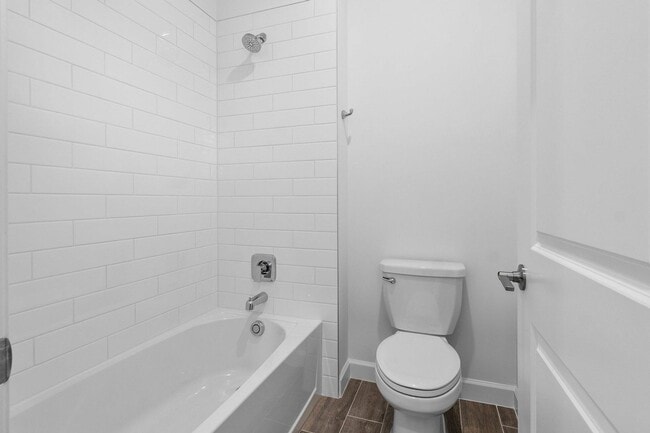 Building Photo - 6843 Cobia Cir