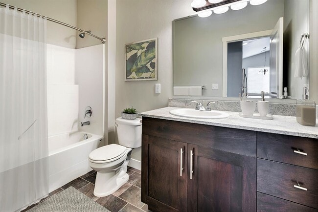Interior Photo - Eagle River Apartments