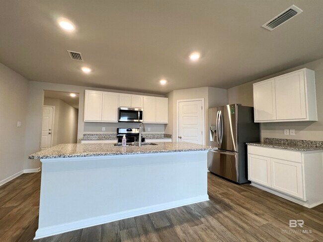 Foto del edificio - 8390 Harmon St