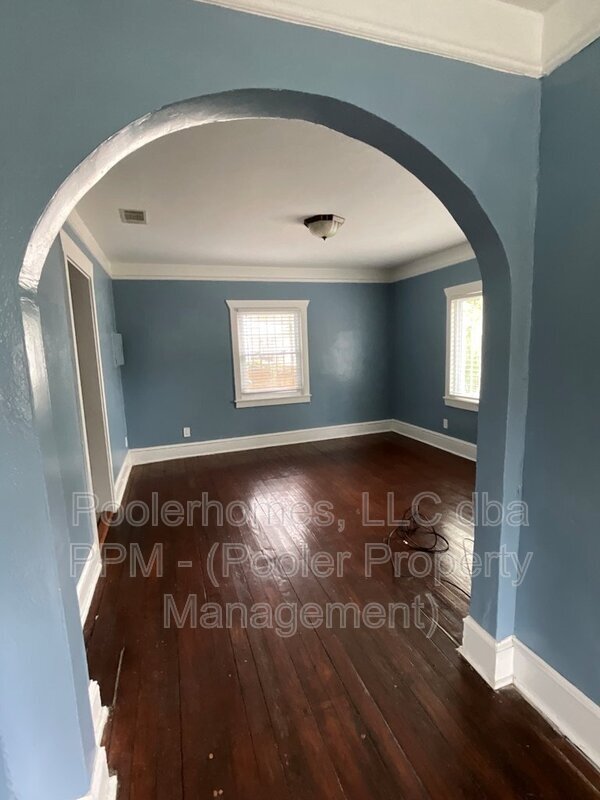 Building Photo - 3201 Burroughs St