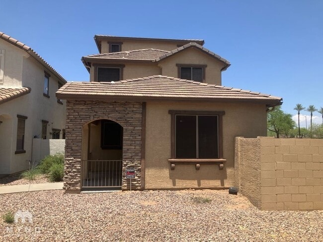 Building Photo - 17855 N 114th Dr