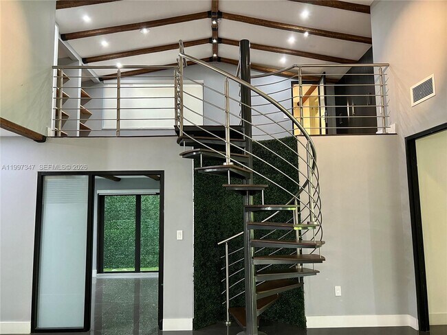 Foto del edificio - 9331 NW 48th Doral Terrace