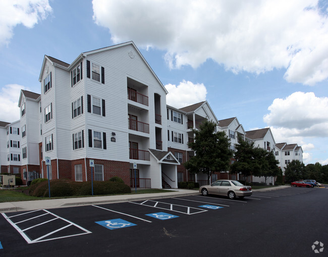 Foto del edificio - The Courtyards at University of Maryland