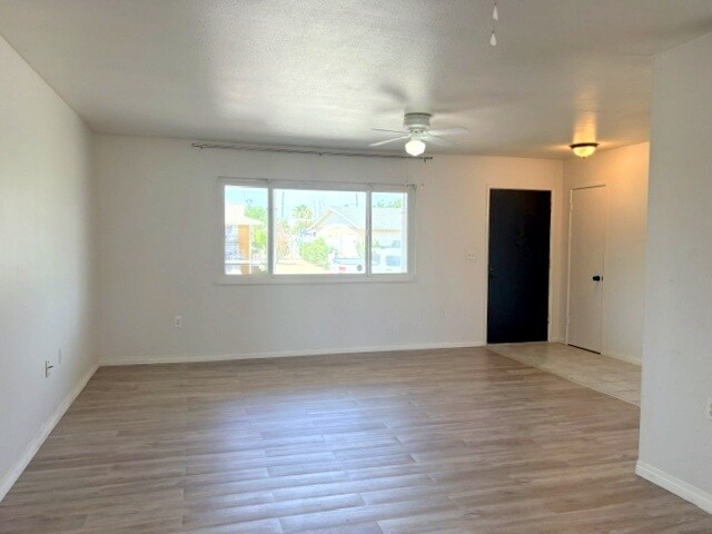 Foto del edificio - 28918 E Worcester Rd