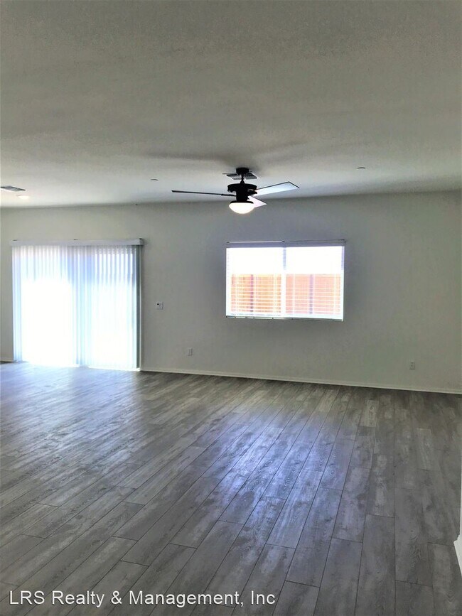Building Photo - 4 br, 2 bath House - 10809 Asuncion Place