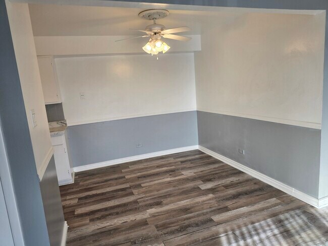 Foto del edificio - 17701 Park Blvd