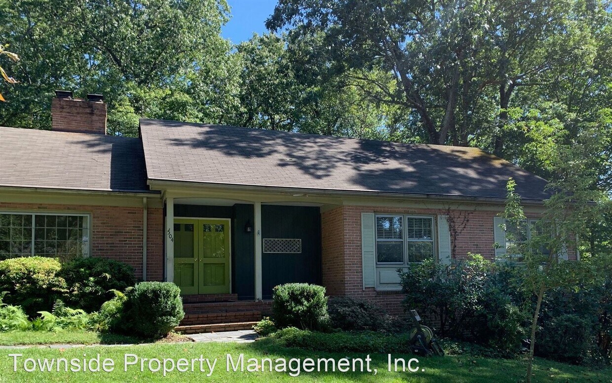Primary Photo - 4 br, 2.5 bath House - 504 Forest Hill Dr.