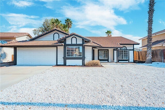 Foto del edificio - 44128 Galicia Dr