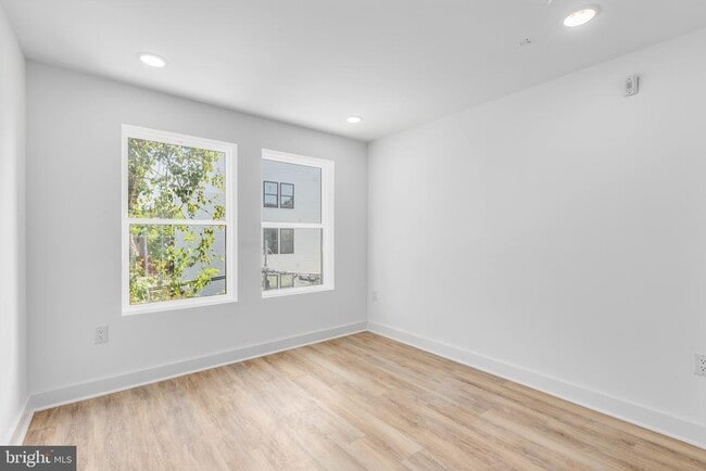 Foto del edificio - 2339 N 16th St