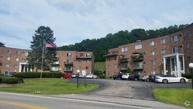 Building Photo - 315 Solon Rd