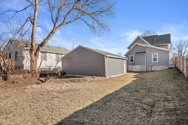 Building Photo - 138 Carroll St