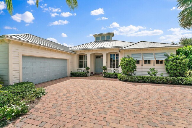 Building Photo - 4 Tradewinds Cir