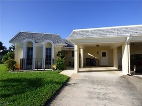 Building Photo - 10 Regency Ct
