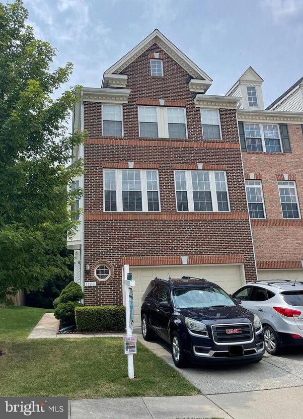 1198 Cambria Terrace NE, Leesburg, VA 20176 Townhome Rentals in