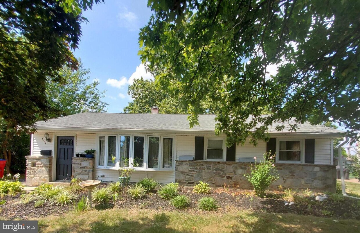 454 Gibson Ave, Warminster, PA 18974 House Rental in Warminster, PA