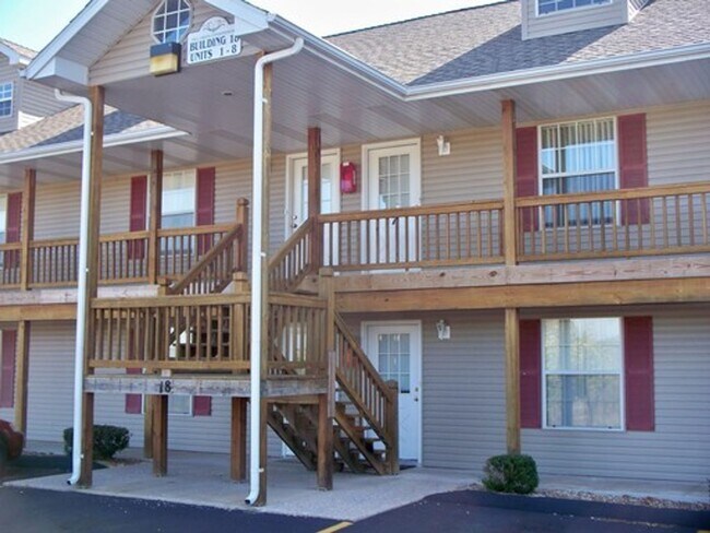 Building Photo - 2 Bedroom 2 Bath loft Apartment Branson