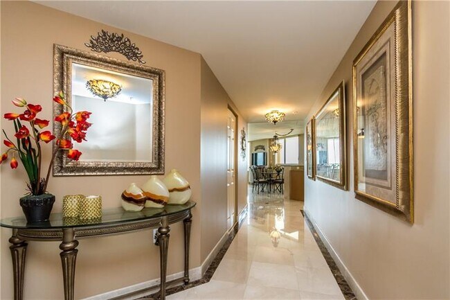 Foto del edificio - 2001 N Ocean Blvd