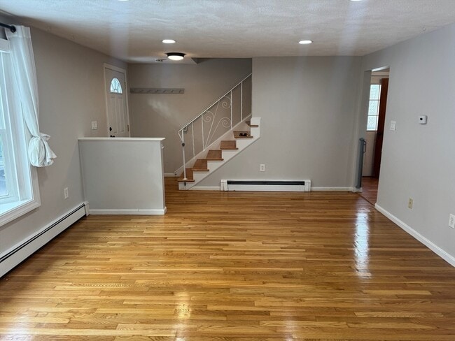 Building Photo - 108 Trimount Ave