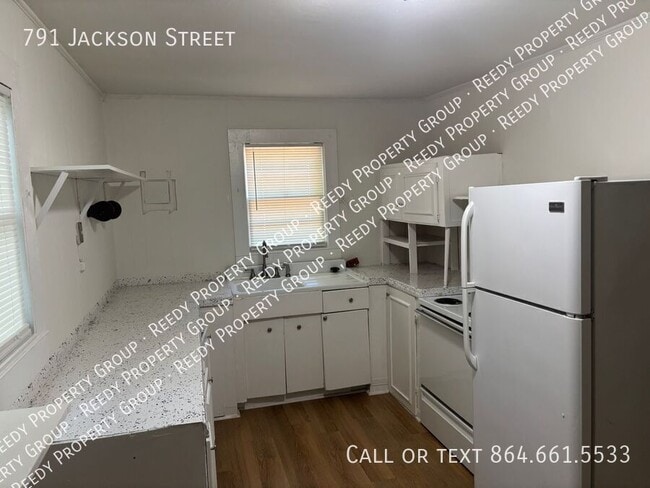 Foto del edificio - 791 Jackson St