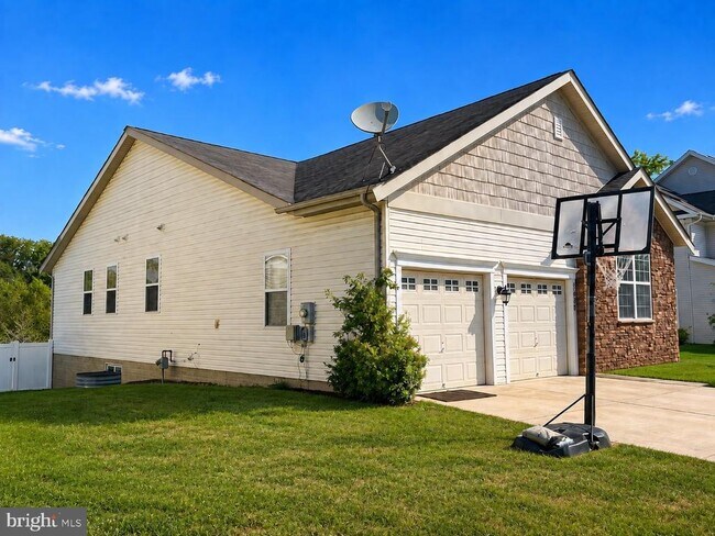 Building Photo - 2860 Brunston Castle Ln