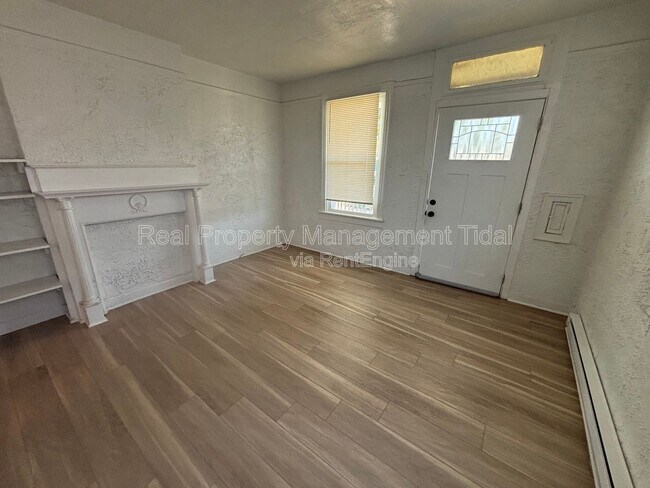 Foto del edificio - 821 Mt Vernon Ave