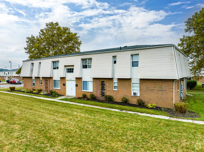 Foto del edificio - Professional Park Townhomes & Apartments