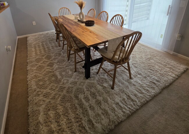 Foto del edificio - 2234 Patrick Ln