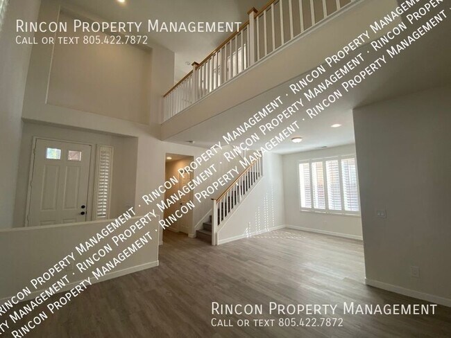 Building Photo - **The Meadows-Camarillo**  4 Bedrooms/2.5 ...