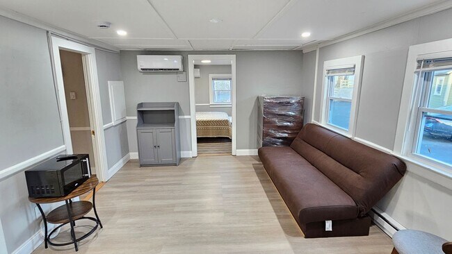 Foto del edificio - 825 Scenic Hwy