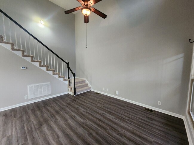 Foto del edificio - Beautiful Home Available Now!