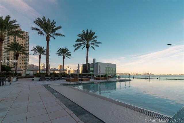 Foto del edificio - 1331 Brickell Bay Dr