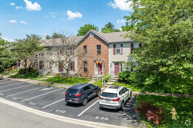 Building Photo - 798 Crofton Cir