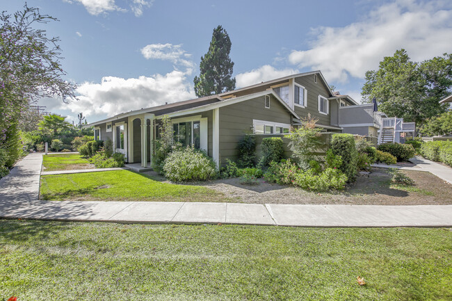 Building Photo - 789 Windermere Point Way