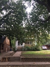 Building Photo - 3809 E English St