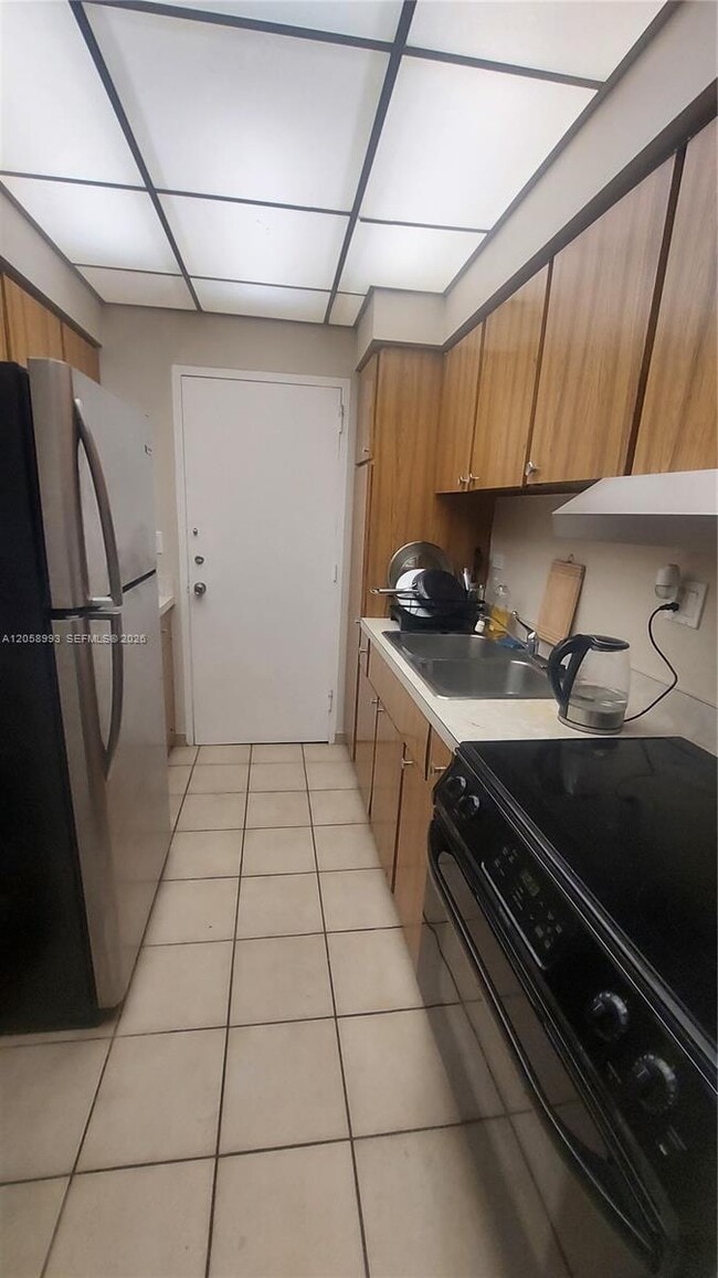 Building Photo - 1408 Brickell Bay Dr