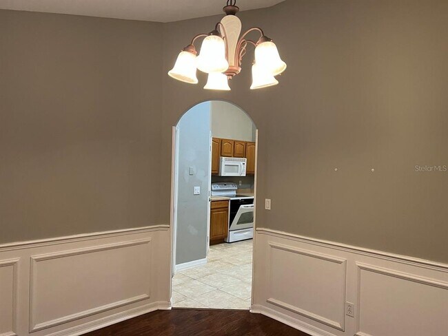 Building Photo - 10423 Paradise Bay Ct