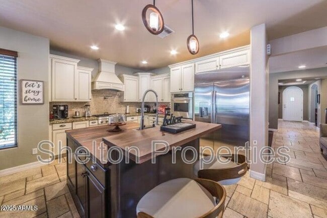 Foto del edificio - 3779 N Denny Way