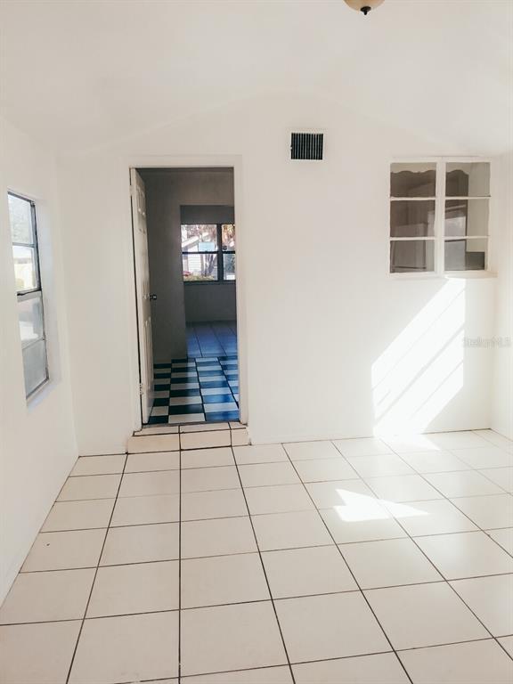 Foto del edificio - 3821 8th St S