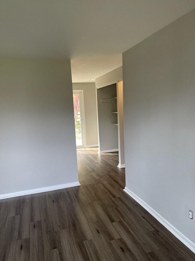 Hall - 771 Kingsford Rd